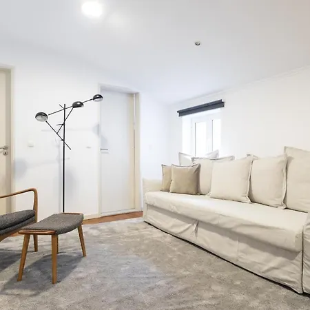 Living Bairro Alto V *